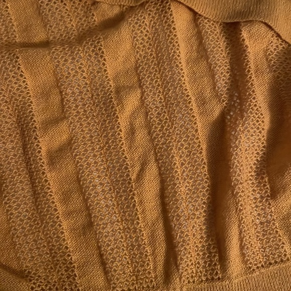 Mossimo -  Sweater x 2 green and mustard color. Size M - Picture 9 of 9